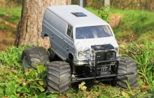Tamiya Lunchbox in exploring in a forest.