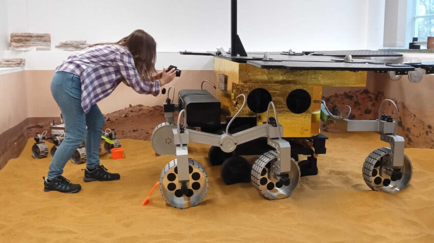 Cerys checking our the Barnes 'Exo Mars' Rover at Aberystwyth University - Exploring PanCam